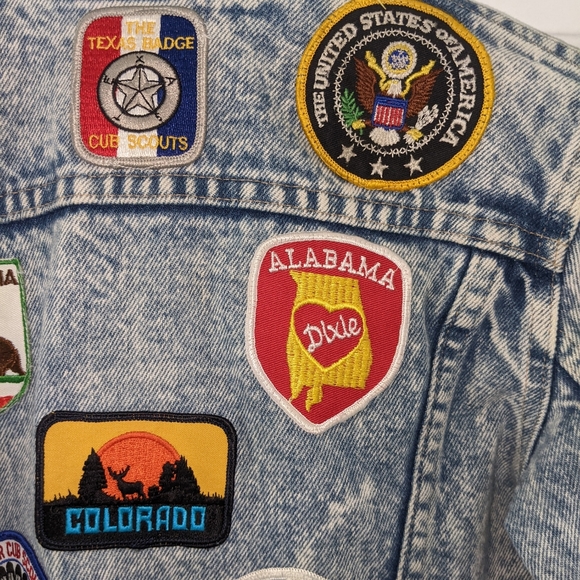 Vintage Denim Jacket with Vintage Patches 80's Cool Kid - Picture 4 of 11